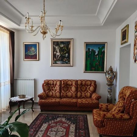 Appartamento Deluxe Centrale, جنوى المظهر الخارجي الصورة