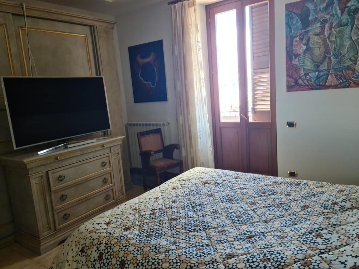 Appartamento Deluxe Centrale, جنوى المظهر الخارجي الصورة