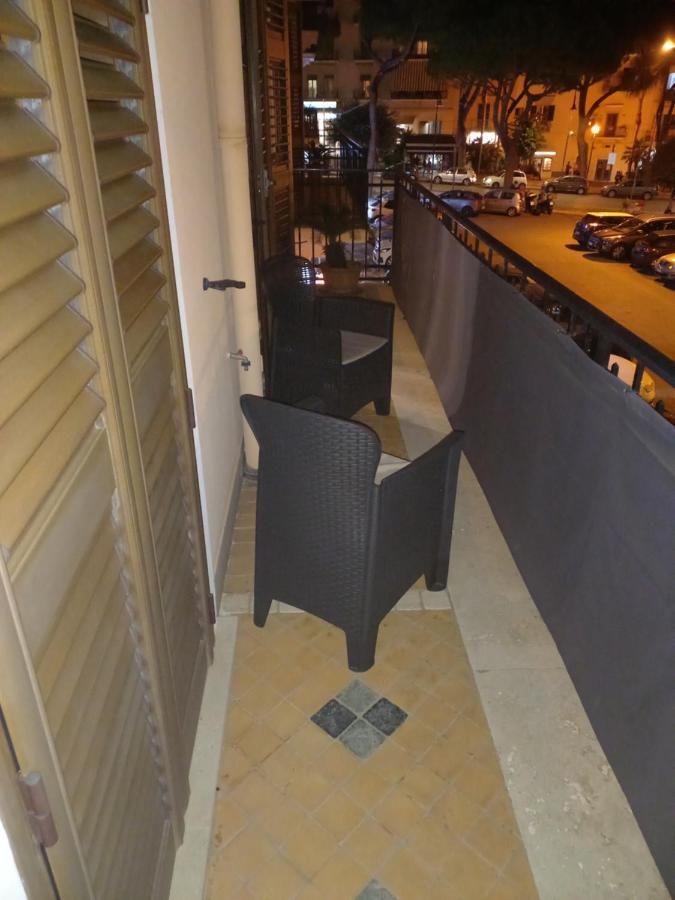 Appartamento Deluxe Centrale, جنوى المظهر الخارجي الصورة