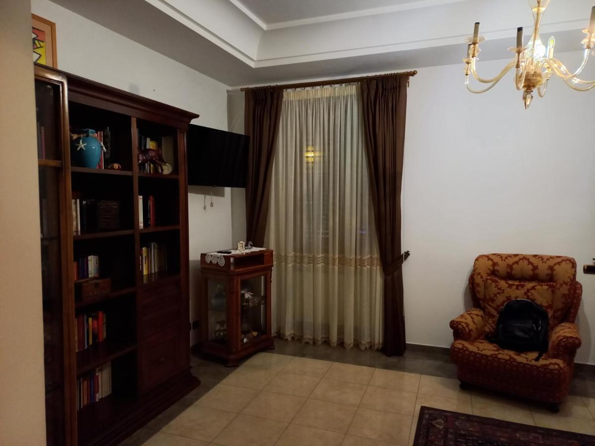 Appartamento Deluxe Centrale, جنوى المظهر الخارجي الصورة