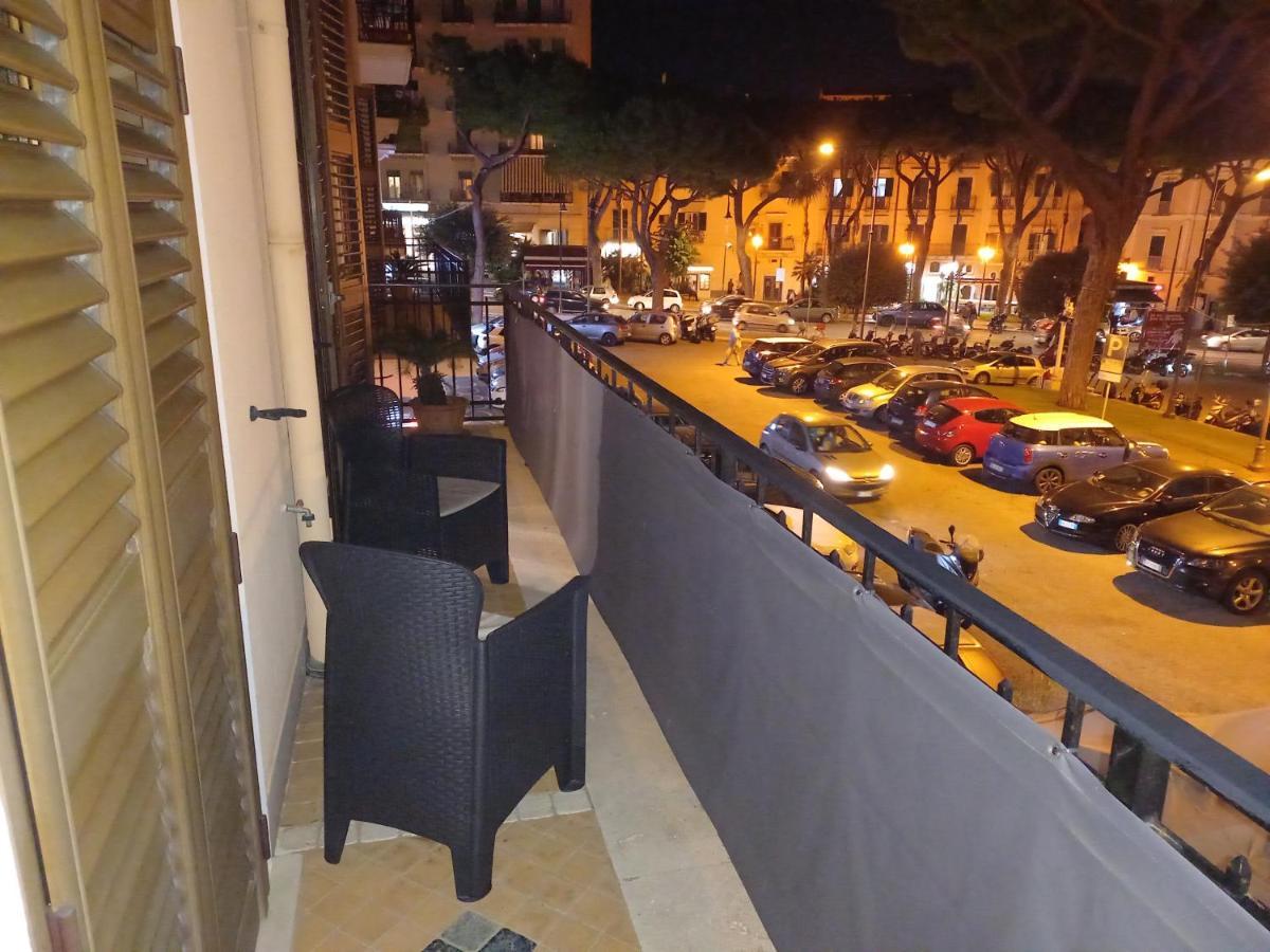 Appartamento Deluxe Centrale, جنوى المظهر الخارجي الصورة